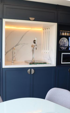 Apartamento à venda com 88m², 2 quartos e 2 vagas Apartamento à venda com 88m², 2 quartos e 2 vagasChurrasqueira