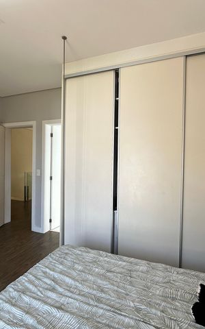 Casa de condomínio para alugar com 472m², 4 quartos e 4 vagasSuíte 2