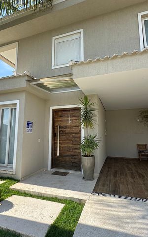 Casa de condomínio para alugar com 472m², 4 quartos e 4 vagasFachada