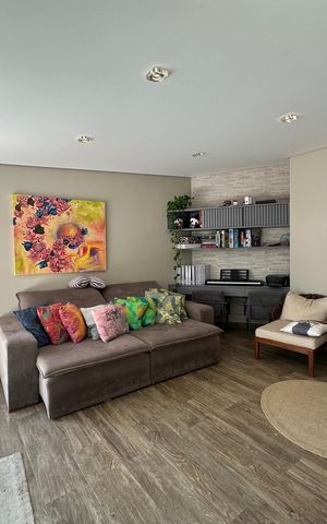 Casa de condomínio para alugar com 472m², 4 quartos e 4 vagasSala de TV