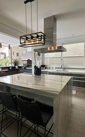 Casa de condomínio para alugar com 472m², 4 quartos e 4 vagasCozinha
