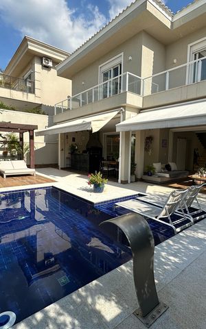 Casa de condomínio para alugar com 472m², 4 quartos e 4 vagasPiscina