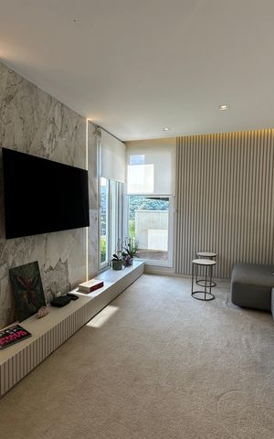 Casa de condomínio para alugar com 472m², 4 quartos e 4 vagasSala