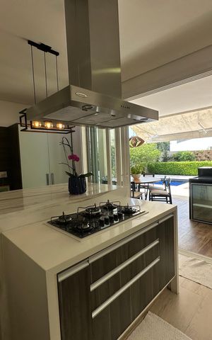 Casa de condomínio para alugar com 472m², 4 quartos e 4 vagasCozinha
