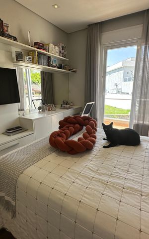 Casa de condomínio para alugar com 472m², 4 quartos e 4 vagasSuíte 4