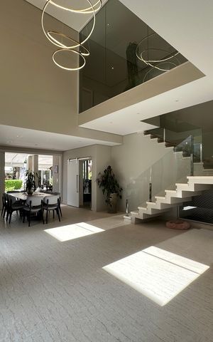 Casa de condomínio para alugar com 472m², 4 quartos e 4 vagasSala