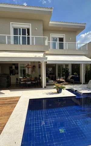 Casa de condomínio para alugar com 472m², 4 quartos e 4 vagasPiscina