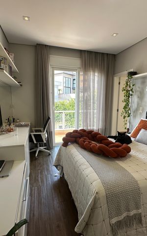 Casa de condomínio para alugar com 472m², 4 quartos e 4 vagasSuíte 4