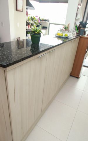 Apartamento à venda com 74m², 2 quartos e 2 vagasCozinha