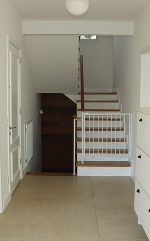 Casa de condomínio para alugar com 295m², 4 quartos e 4 vagasCorredor