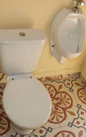 Casa de condomínio para alugar com 295m², 4 quartos e 4 vagasBanheiro de serviço 2