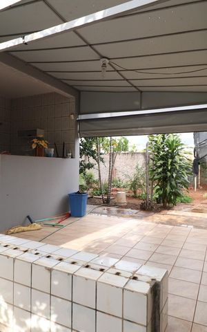 Casa para alugar com 285m², 6 quartos e 3 vagasVaranda