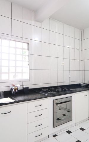Casa para alugar com 285m², 6 quartos e 3 vagasCozinha