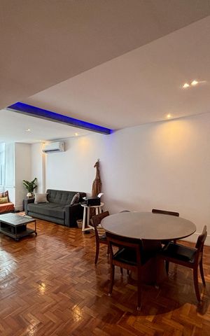 Apartamento à venda com 124m², 2 quartos e sem vaga Apartamento à venda com 124m², 2 quartos e sem vagaSala