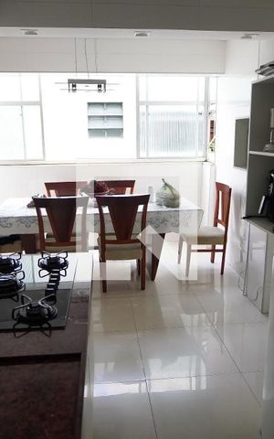 Apartamento à venda com 140m², 4 quartos e 1 vaga