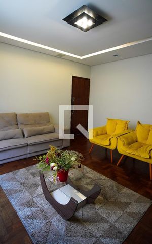 Apartamento à venda com 140m², 4 quartos e 1 vaga