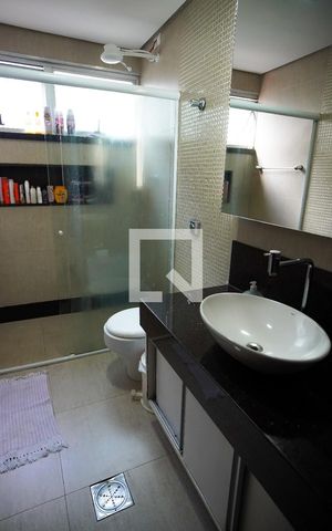 Apartamento à venda com 140m², 4 quartos e 1 vaga