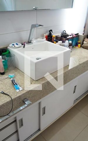 Apartamento à venda com 140m², 4 quartos e 1 vaga