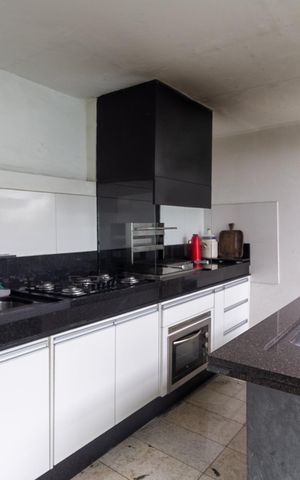 Casa para alugar com 520m², 8 quartos e 2 vagas Casa para alugar com 520m², 8 quartos e 2 vagasÁrea Gourmet