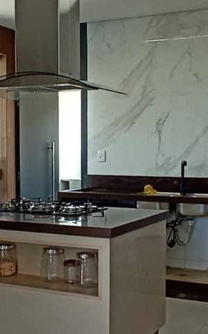 Casa à venda com 246m², 3 quartos e 6 vagas