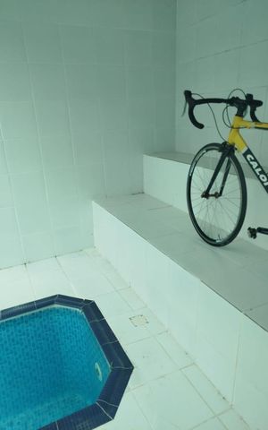 Casa à venda com 246m², 3 quartos e 6 vagas