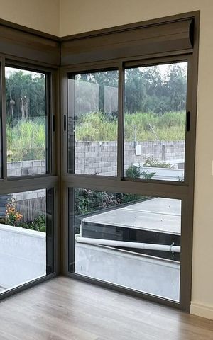 Casa à venda com 238m², 3 quartos e 4 vagas