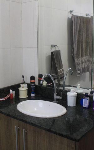 Casa à venda com 201m², 4 quartos e 3 vagasBanheiro da Suíte 2