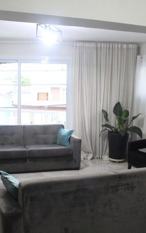 Casa à venda com 201m², 4 quartos e 3 vagasSala