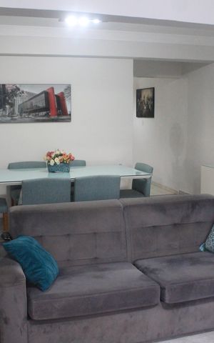 Casa à venda com 201m², 4 quartos e 3 vagasSala