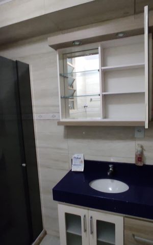 Apartamento à venda com 90m², 2 quartos e 1 vaga Apartamento à venda com 90m², 2 quartos e 1 vagaBanheiro