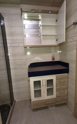 Apartamento à venda com 90m², 2 quartos e 1 vaga Apartamento à venda com 90m², 2 quartos e 1 vagaBanheiro