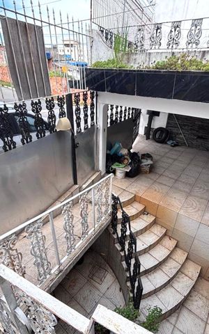 Casa à venda com 248m², 3 quartos e 2 vagasÁrea externa