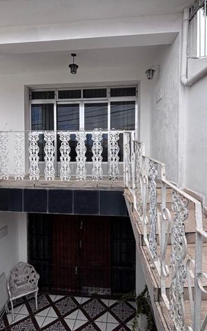 Casa à venda com 248m², 3 quartos e 2 vagasÁrea externa