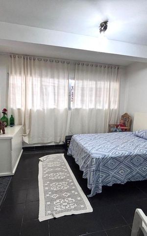 Casa à venda com 248m², 3 quartos e 2 vagasQuarto