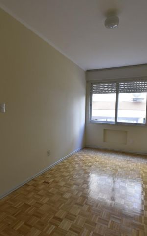 Apartamento à venda com 57m², 2 quartos e 1 vaga Apartamento à venda com 57m², 2 quartos e 1 vagaSala