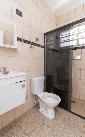 Casa para alugar com 100m², 3 quartos e 1 vagaBanheiro