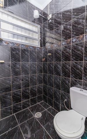 Casa para alugar com 100m², 3 quartos e 1 vagaBanheiro da Suíte