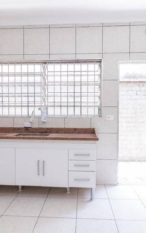 Casa para alugar com 100m², 3 quartos e 1 vagaCozinha