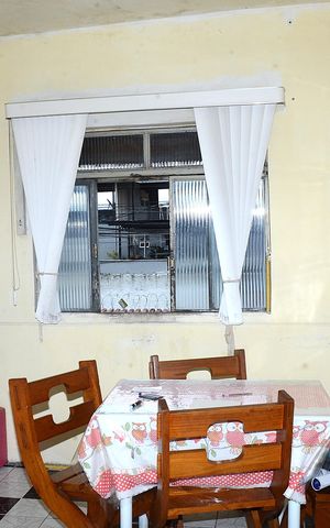 Casa para alugar com 100m², 2 quartos e 1 vagaSala
