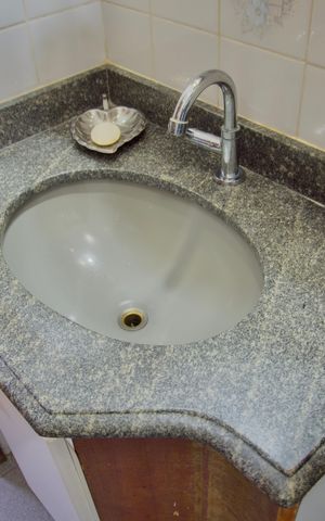 Apartamento à venda com 64m², 3 quartos e 1 vaga Apartamento à venda com 64m², 3 quartos e 1 vagaBanheiro - Torneira