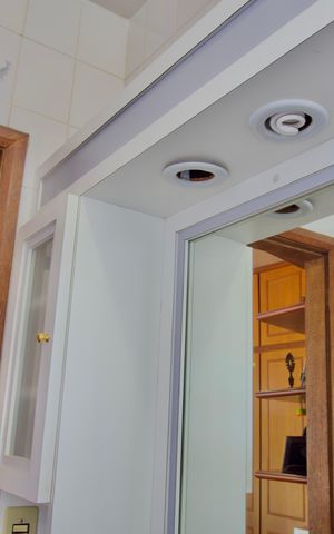 Apartamento à venda com 64m², 3 quartos e 1 vaga Apartamento à venda com 64m², 3 quartos e 1 vagaSuíte - Banheiro