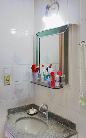 Apartamento à venda com 64m², 3 quartos e 1 vaga Apartamento à venda com 64m², 3 quartos e 1 vagaBanheiro