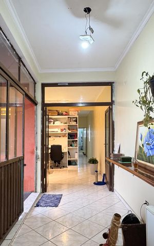 Apartamento para alugar com 135m², 4 quartos e 1 vagaHall