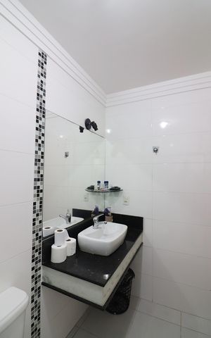 Casa à venda com 300m², 3 quartos e 4 vagasBanheiro Social