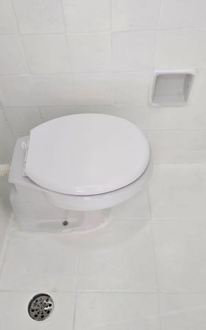 Apartamento à venda com 56m², 2 quartos e 1 vaga Apartamento à venda com 56m², 2 quartos e 1 vagaBanheiro de serviço