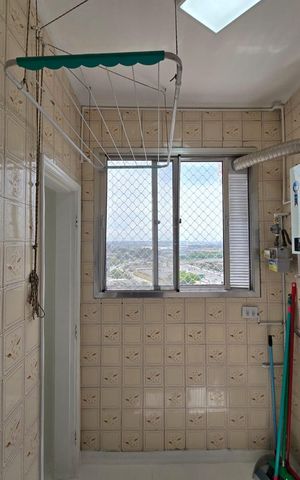 Apartamento à venda com 56m², 2 quartos e 1 vaga Apartamento à venda com 56m², 2 quartos e 1 vagaÁrea de Serviço