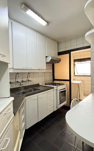 Apartamento para alugar com 126m², 3 quartos e 2 vagas Apartamento para alugar com 126m², 3 quartos e 2 vagasCozinha