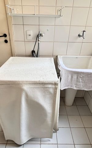 Apartamento para alugar com 126m², 3 quartos e 2 vagas Apartamento para alugar com 126m², 3 quartos e 2 vagasÁrea de Serviço