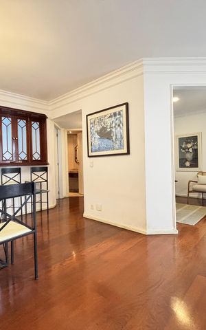 Apartamento para alugar com 126m², 3 quartos e 2 vagas Apartamento para alugar com 126m², 3 quartos e 2 vagasSala