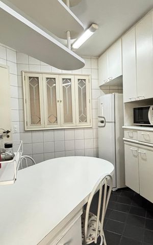 Apartamento para alugar com 126m², 3 quartos e 2 vagas Apartamento para alugar com 126m², 3 quartos e 2 vagasCozinha